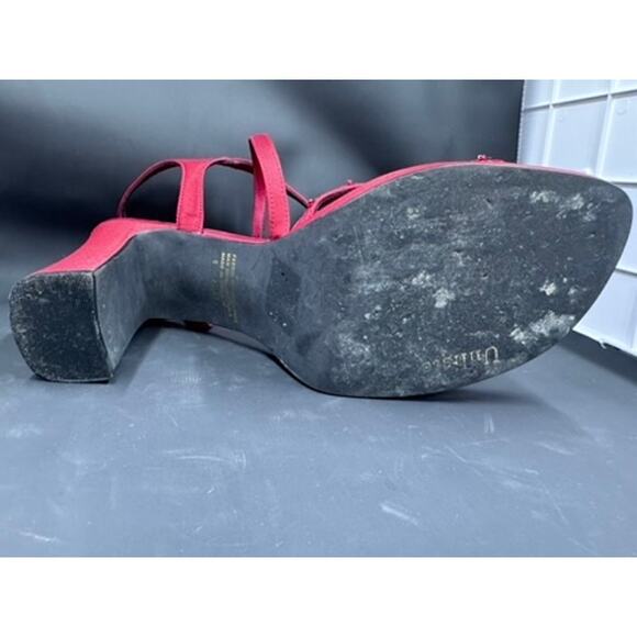 "UNLISTED" Strappy, Red, Chunky Heel, Bead Accents,Size 8,Dark Romance,Y2K,Dance - Picture 10 of 16